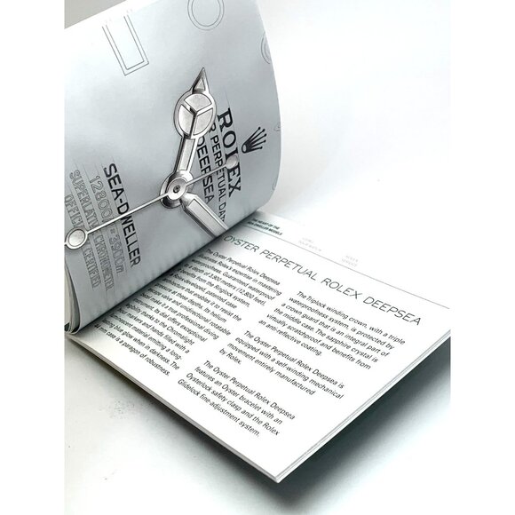 Authentic Rolex Oyster Perpetual Sea-Dweller Deepsea 2022 Green Booklet Manual - Picture 6 of 16